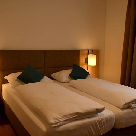 Kranerwirt Hotel 3*